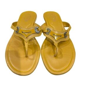 Tod’s yellow Leather thong sandal Driving Dots Flat Sandals size 38